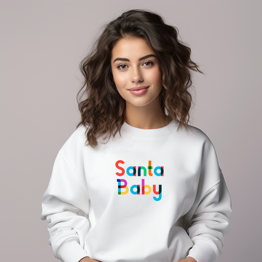 Moteriškas džemperis "Santa Baby" White su ryškiu, spalvotu užrašu. Baltas, šventinis, žaismingas dizainas. Puikus pasirinkimas šventiniam sezonui. Designedbyme.lt unikalus kūrinys. Moteriški džemperiai, Perkamiausi džemperiai, Naujausi dizainai, Kalėdinių džemperių kolekcija