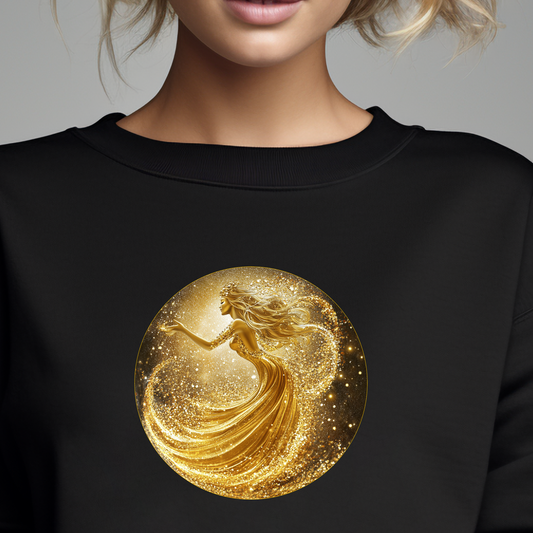 Moteriškas džemperis su zodiako ženklu "Vandenis" - elegantiškas auksinis Vandenio simbolis ant juodo fono. Modernus dizainas, spinduliuojantis kūrybiškumą ir laisvę. Unikalus Designedbyme.lt kūrinys, puiki dovana. Moteriški džemperiai, Perkamiausi džemperiai, Naujausi dizainai, Zodiako ženklų kolekcija