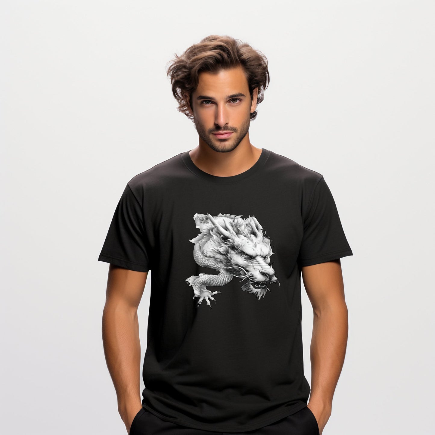 Vyriški marškinėliai “Dragon” su galingu darinio dizainu, juoda spalva, tinka tiems, kurie siekia išreikšti ryžtą ir stiprybę savo aprangoje, Designedbyme.lt, designedbyme, Designed By Me, marškinėliai, Vyriški marškinėliai,Visi produktai,☀️ Vasaros kolekcija ☀️